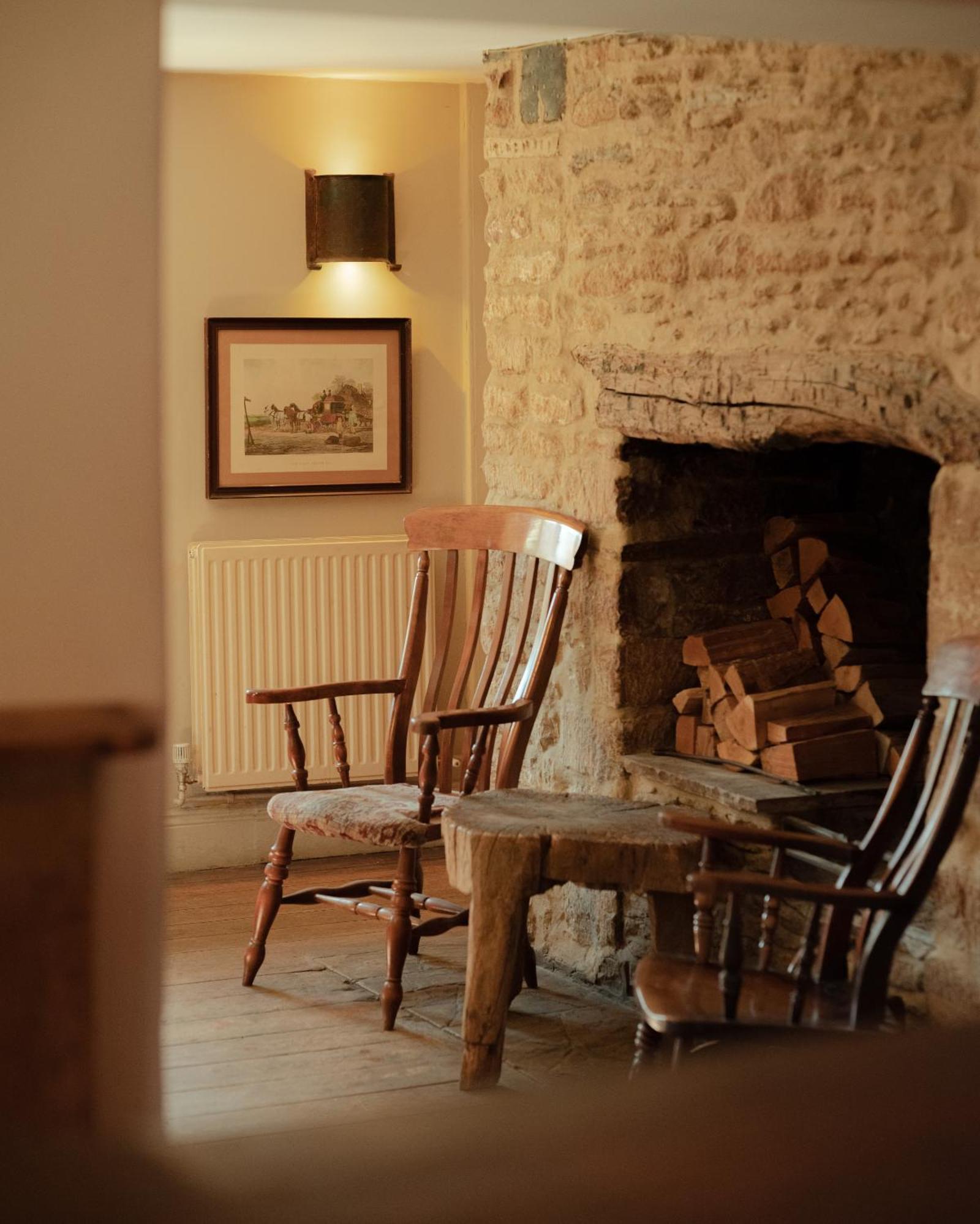 The Stump Hotel Cirencester Exterior photo